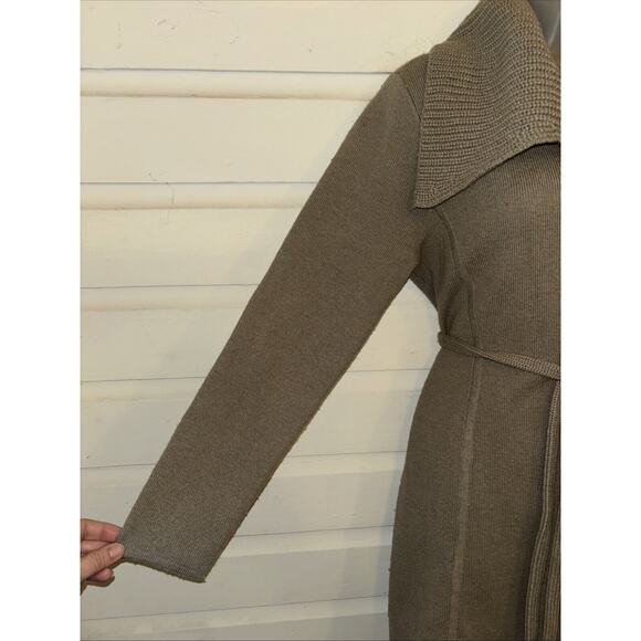 Chicos Black Label Wool Blend Belted Cardigan Sweater Size 2 - Picture 5 of 8